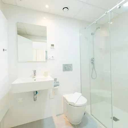 Myflats Luxury Ocean Side Apartment